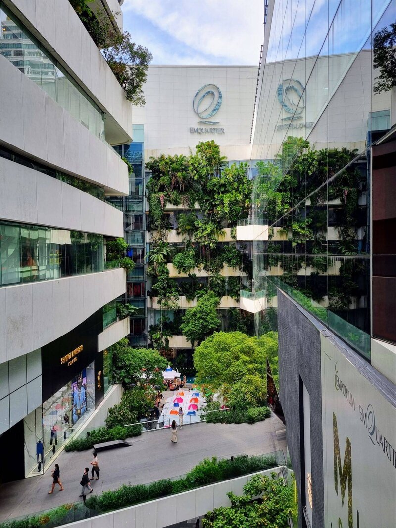 Mua sắm tại EmQuartier, trung tâm thương mại sầm uất bậc nhất Bangkok 7