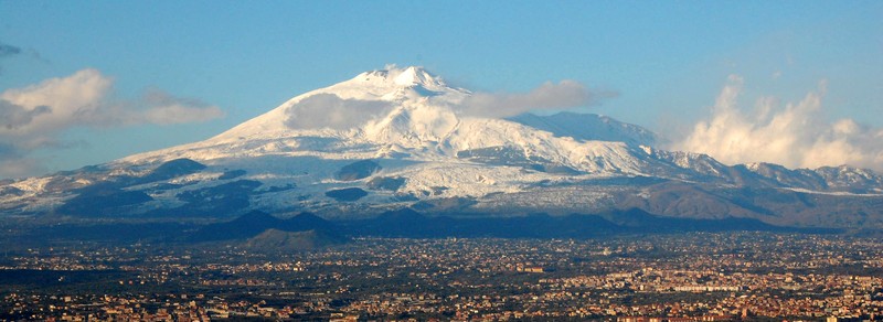 Kỳ quan Etna, ngọn núi lửa hùng vĩ bờ Đông Sicily 2