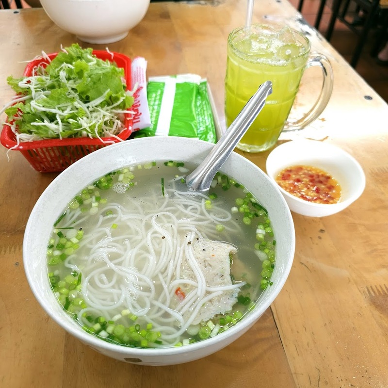 Food tour dọc tuyến metro số 1: Chặng dừng khám phá từng hương vị 11