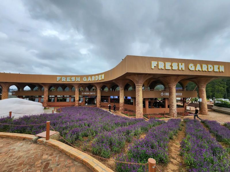 Khu du lịch Fresh Garden Dalat, vườn hoa khổng lồ khoe sắc rực rỡ giữa Đà Lạt 18
