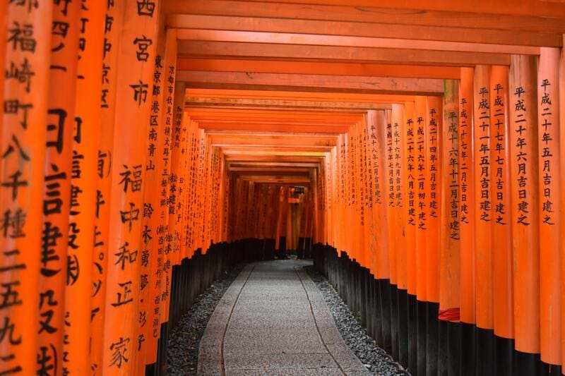 Ngôi đền Fushimi Inari Taisha thanh bình nơi cố đô Kyoto 5