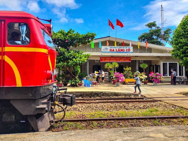 Ga Lăng Cô, nhà ga ngay dưới chân đèo Hải Vân 3