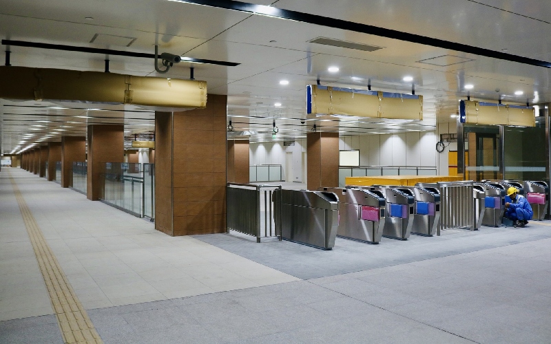 Review thực tế trải nghiệm ga Metro Nhà hát Thành phố 7