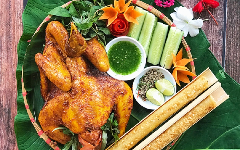 Top 10 quán gà nướng cơm lam Sài Gòn ngon nức tiếng 6