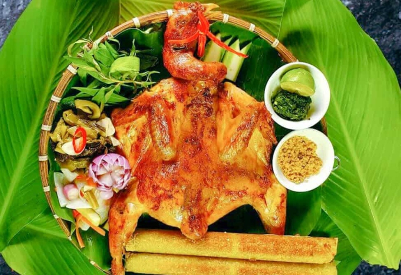 Top 10 quán gà nướng cơm lam Đà Lạt làm say lòng du khách 6