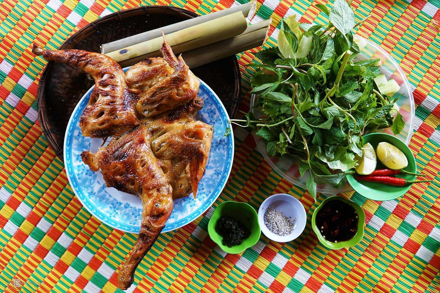 Gà nướng cơm lam Kon Tum, hương vị thơm ngon giữa chốn đại ngàn 2
