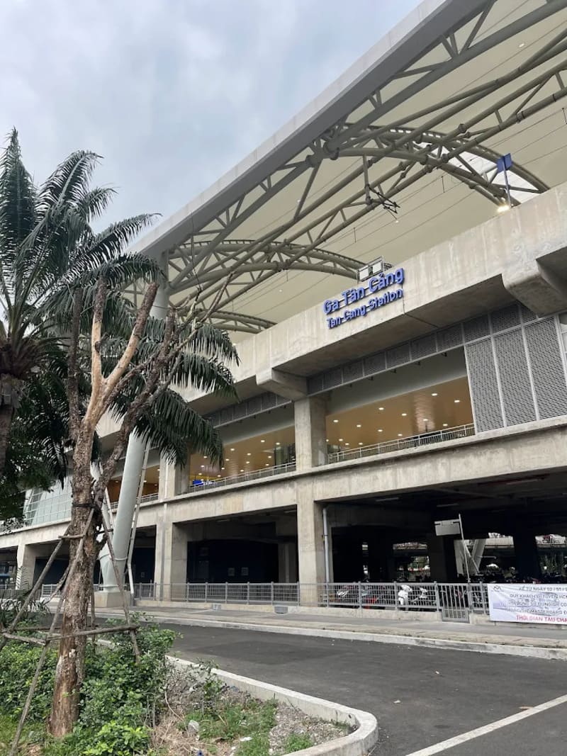 Tất tần tật về ga Tân Cảng: Cách đi và địa điểm vui chơi gần đó 3