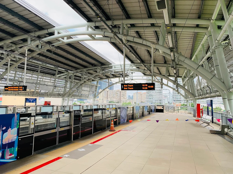 Ga Văn Thánh có gì? Trải nghiệm thực tế & địa điểm ăn chơi gần ga 5