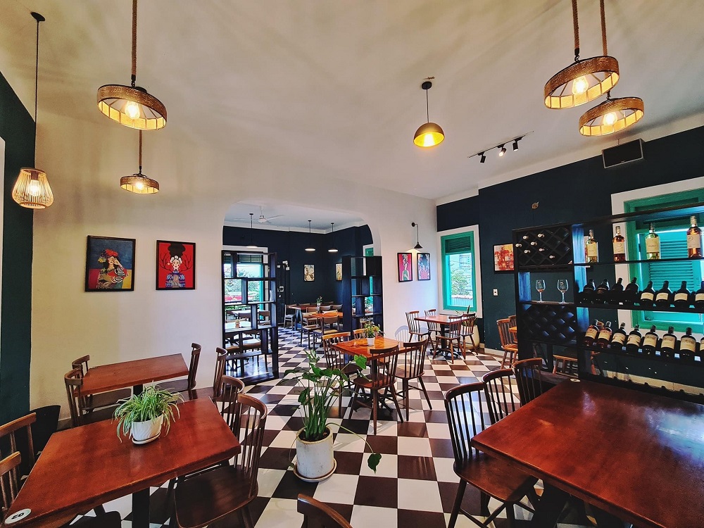 Gác Măng Rê Café, Restaurant mang âm hưởng châu Âu cổ điển và thời thượng 4