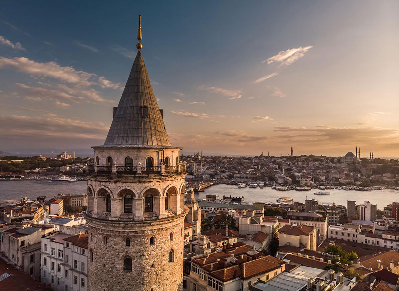 Galata Tower, biểu tượng lịch sử và văn hóa của Istanbul 6