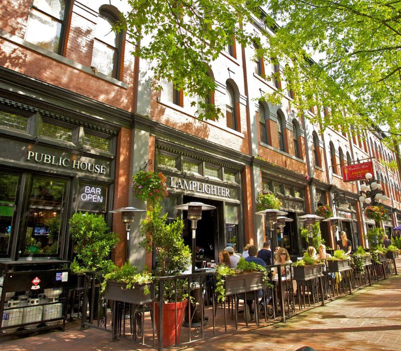 Gastown, điểm đến lịch sử và hiện đại tại Vancouver 4