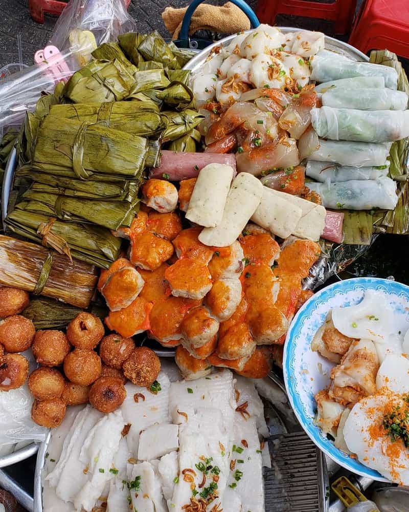 Ghé ăn bánh nậm lọc quán Bà Bé nổi tiếng ở Đà Nẵng 4