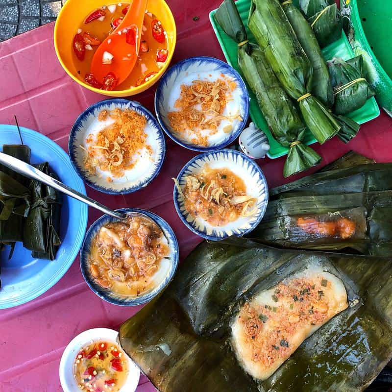 Ghé ăn bánh nậm lọc quán Bà Bé nổi tiếng ở Đà Nẵng 5
