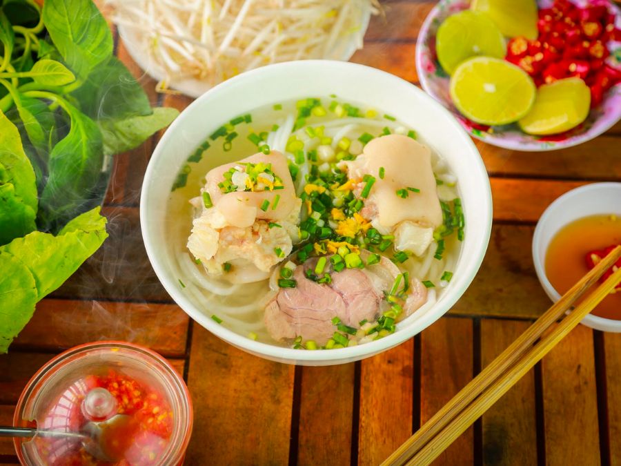 Ghé Bánh canh Trảng Bàng Hoàng Minh thưởng thức đặc sản Tây Ninh đúng điệu 3