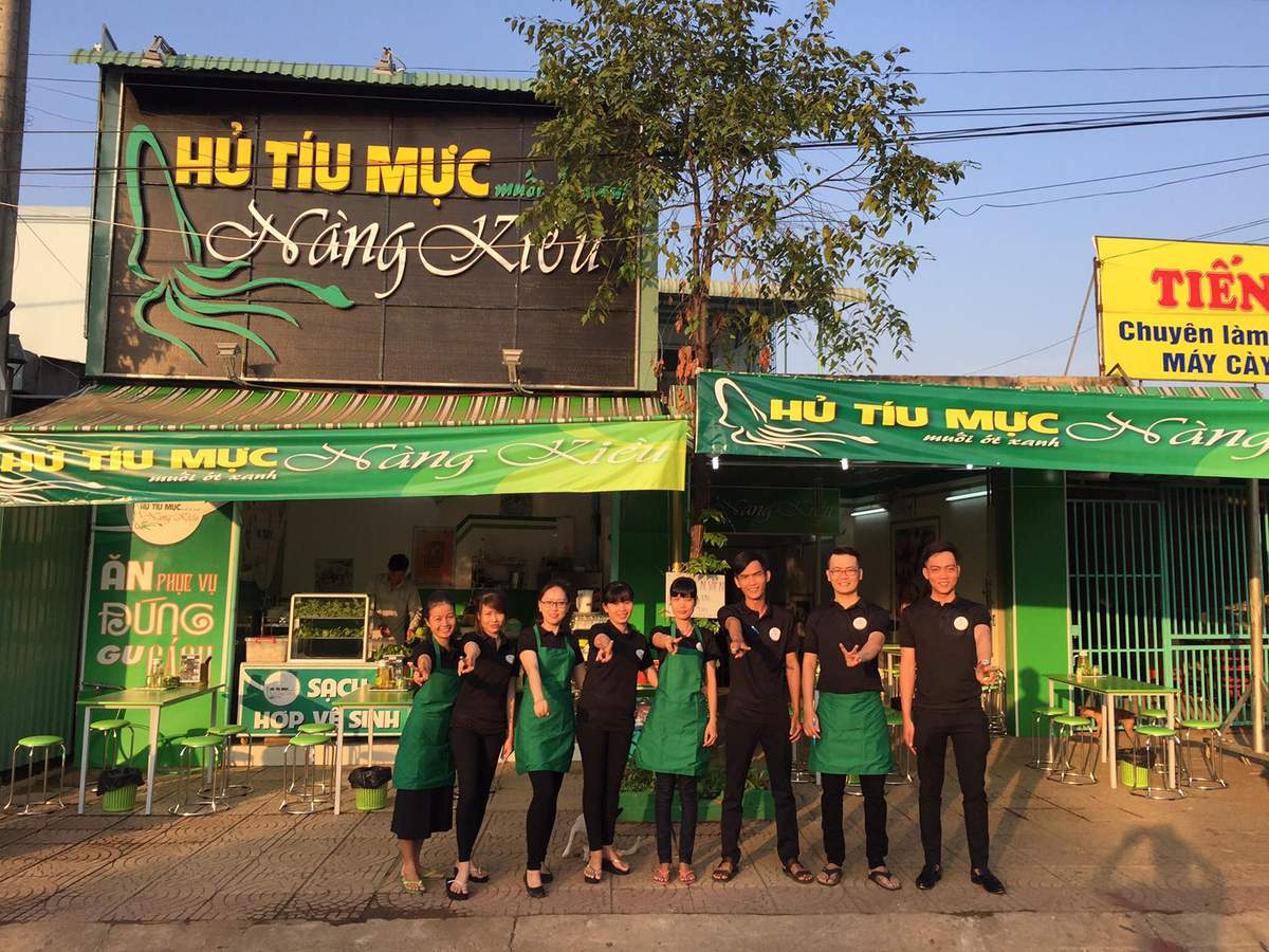 Ghé Hủ tiếu mực nàng Kiều thưởng thức hương vị nức tiếng gần xa 2