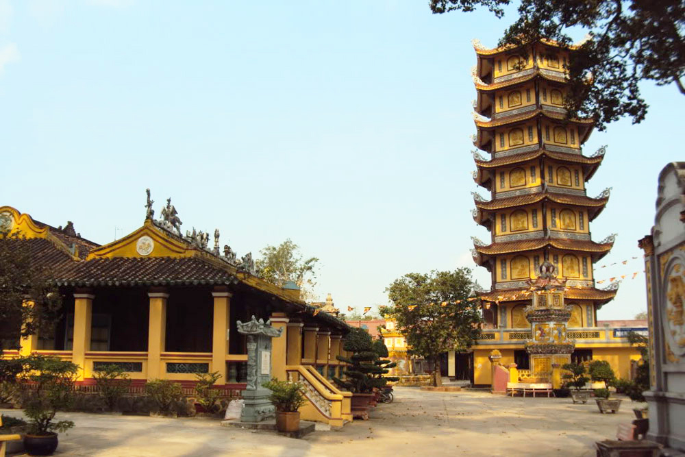 Ghé thăm Chùa Hội Khánh tìm hiểu lối kiến trúc tôn giáo lâu đời 5