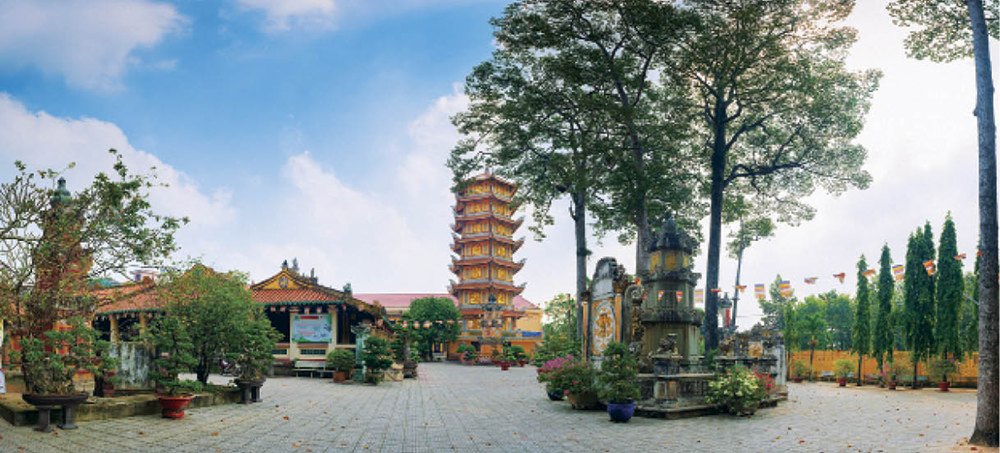 Ghé thăm Chùa Hội Khánh tìm hiểu lối kiến trúc tôn giáo lâu đời 2