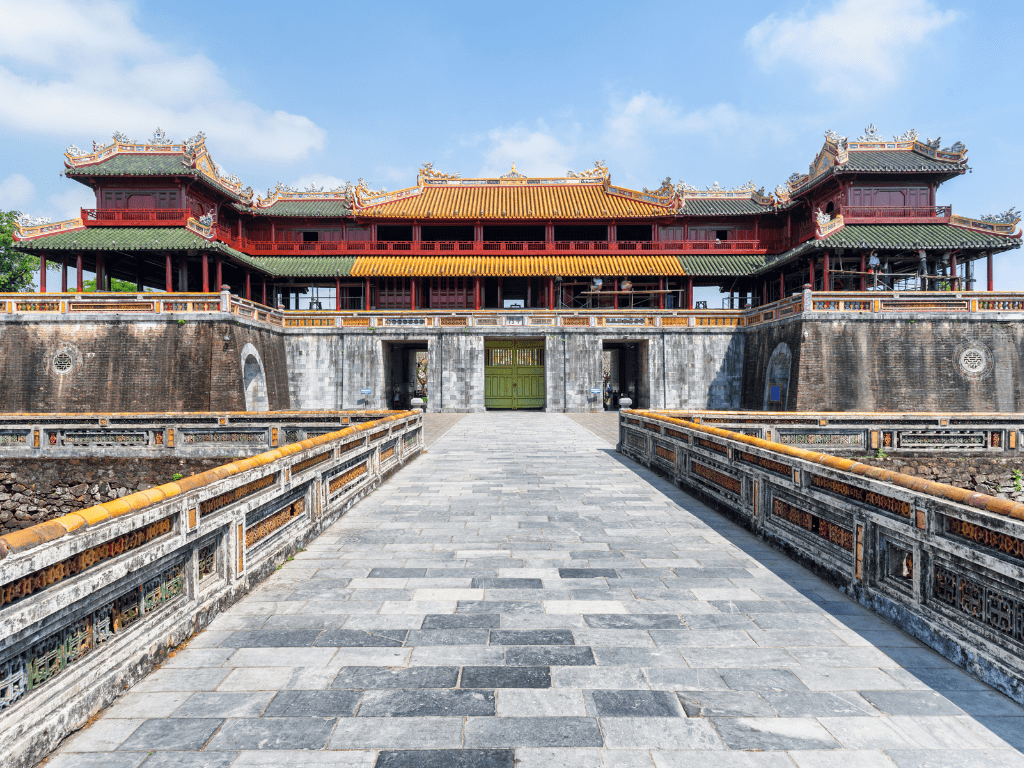 Ghé thăm Cổng Ngọ Môn Huế - Khám phá di sản kiến trúc dưới triều Nguyễn 2