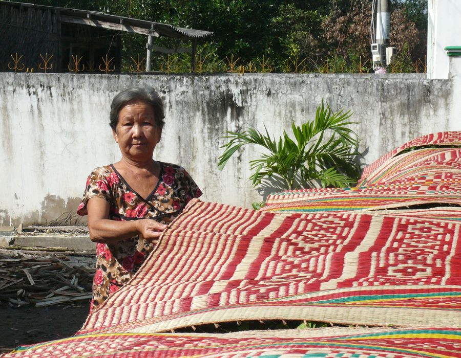 Ghé tham quan làng nghề dệt chiếu Tân Duyệt nổi tiếng ở Cà Mau 7