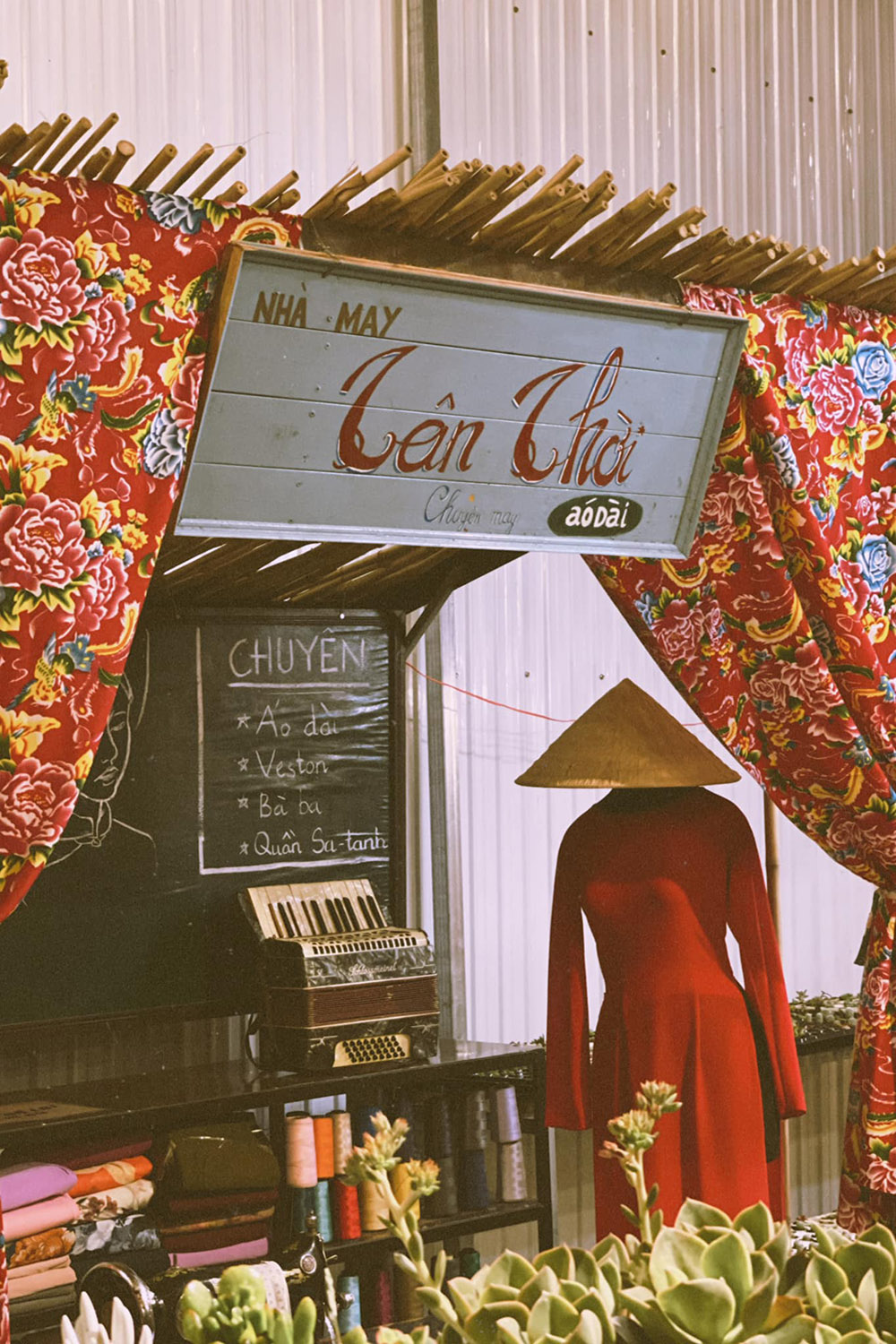 Ghé tiệm Cafe Cô Bông tìm về một nét hoài cổ giữa lòng thành phố 8