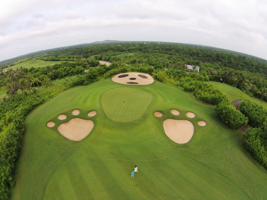 Giải trí tại Sân golf FLC Quảng Bình lớn nhất Đông Nam Á 2