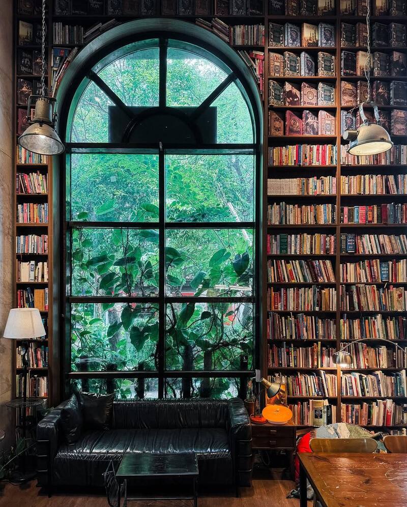 Giang Cafe: Tìm về không gian cổ điển nhưng không kém phần thời thượng 11