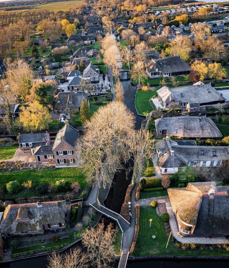 Giethoorn, ngôi làng yên bình tựa chỉ có trong cổ tích 2