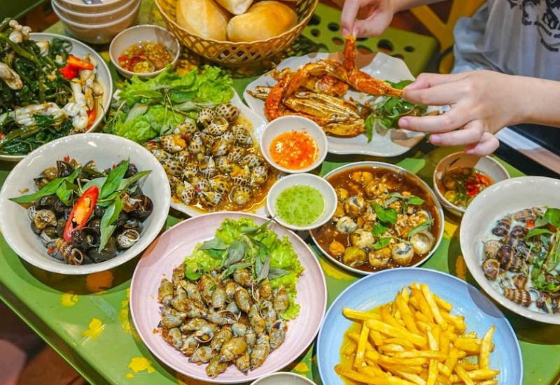 Top 15 quán ốc Sài Gòn nức tiếng ăn một lần là mê 2