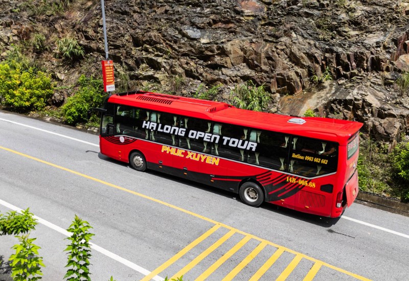 Nhà xe Phúc Xuyên: Dòng xe Limousine chất lượng hiện đại 2