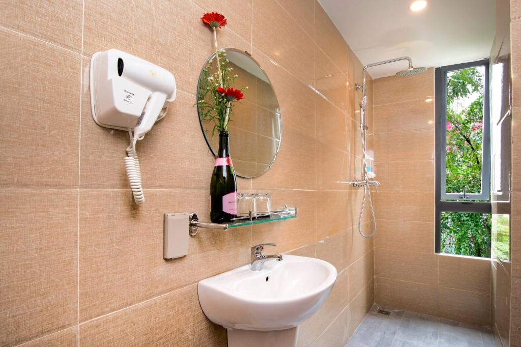 Golden Lotus Central Hotel – Đóa sen nở rộ trong thành phố biển Nha Trang 9