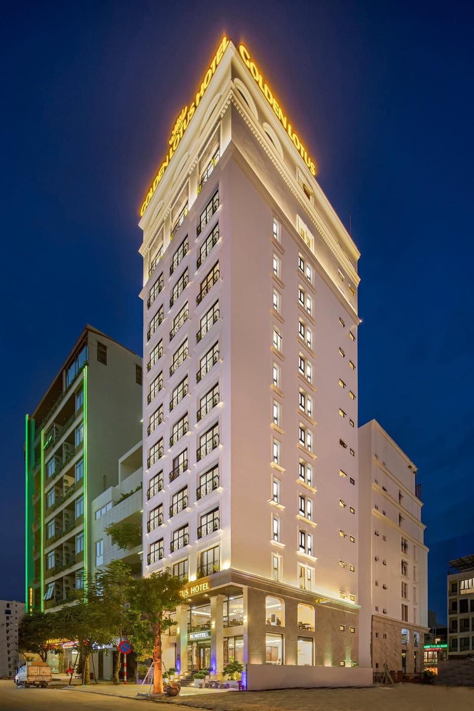 Golden Lotus Hotel, không gian sang trọng chuẩn 4 sao giữa lòng thành phố 2