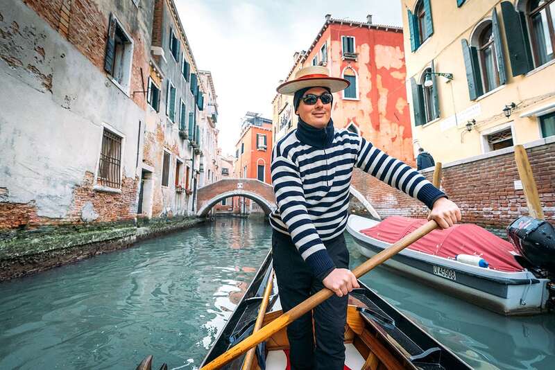 Gondolas: Chiếc thuyền 'quốc dân' tại thành phố nổi Venice 6