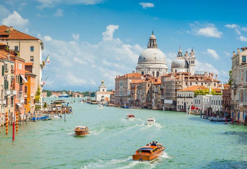 Khám phá Doge’s Palace: Cung điện lâu đời bậc nhất nước Ý 10