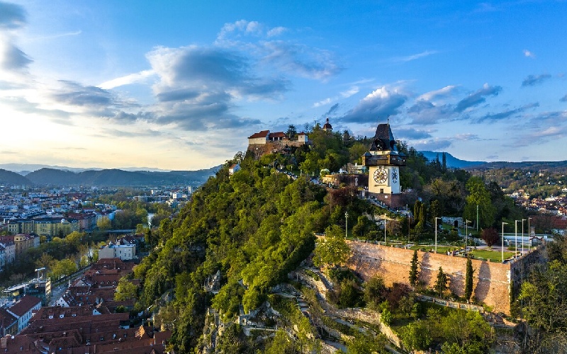 Thành phố di sản Graz cổ điển và sáng tạo tại Áo 3