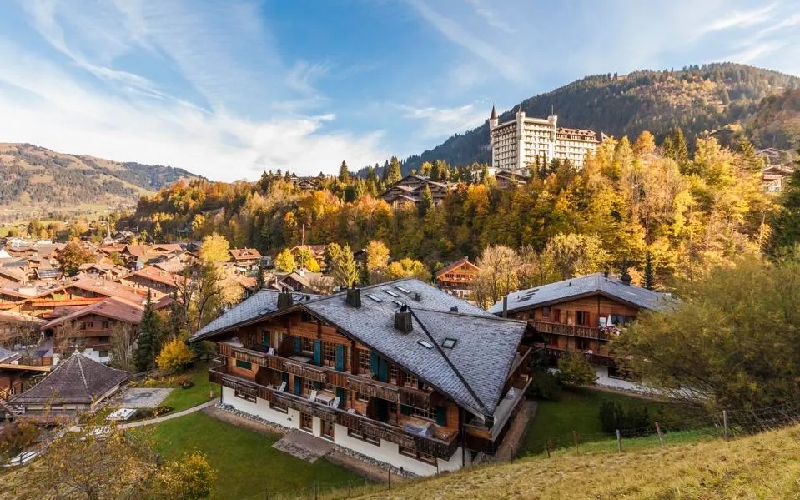 Khám phá Gstaad: Nơi nghỉ dưỡng xa hoa và biệt lập ở Thụy Sĩ 3