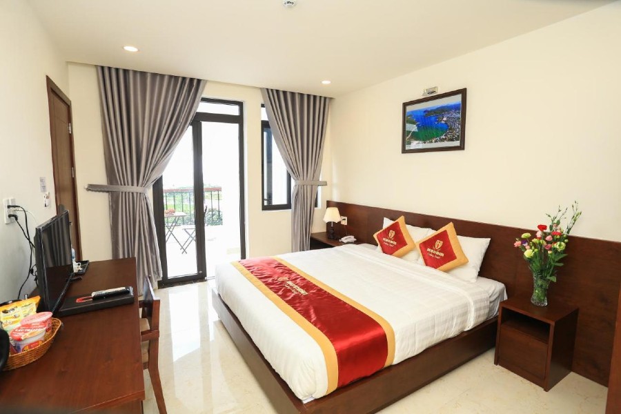 Hacom Galaxy Hotel, khụ nghỉ dưỡng chất lượng, có view đẹp cạnh biển Ninh Chữ 9