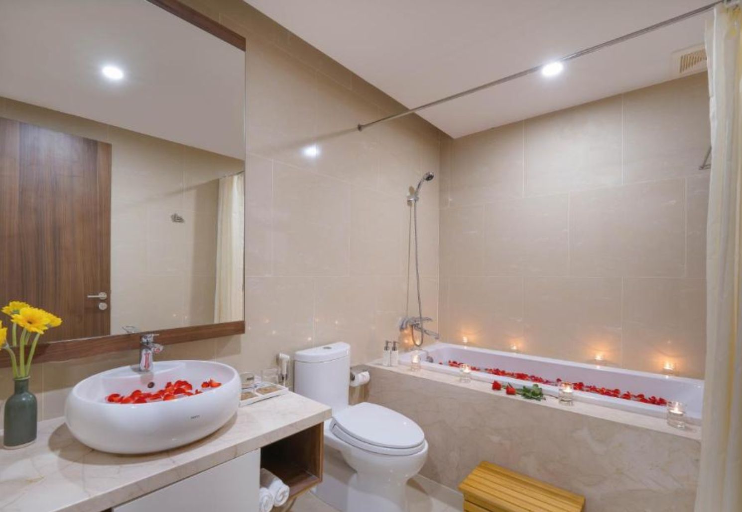 Hadana Boutique Hotel Danang, khách sạn 4 sao giá cả cực kì phải chăng 11