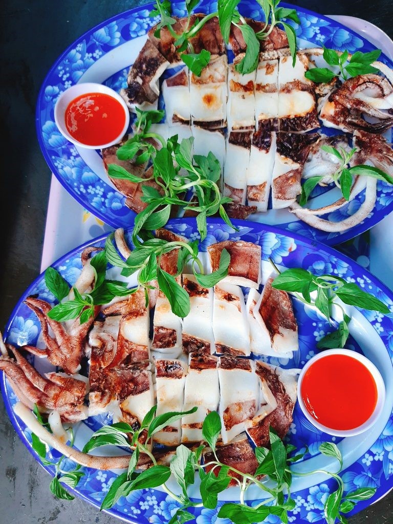 Hải sản bè nổi Vũng Rô Phú Yên – Muôn vàn món ngon với hương vị đậm đà, hấp dẫn 19