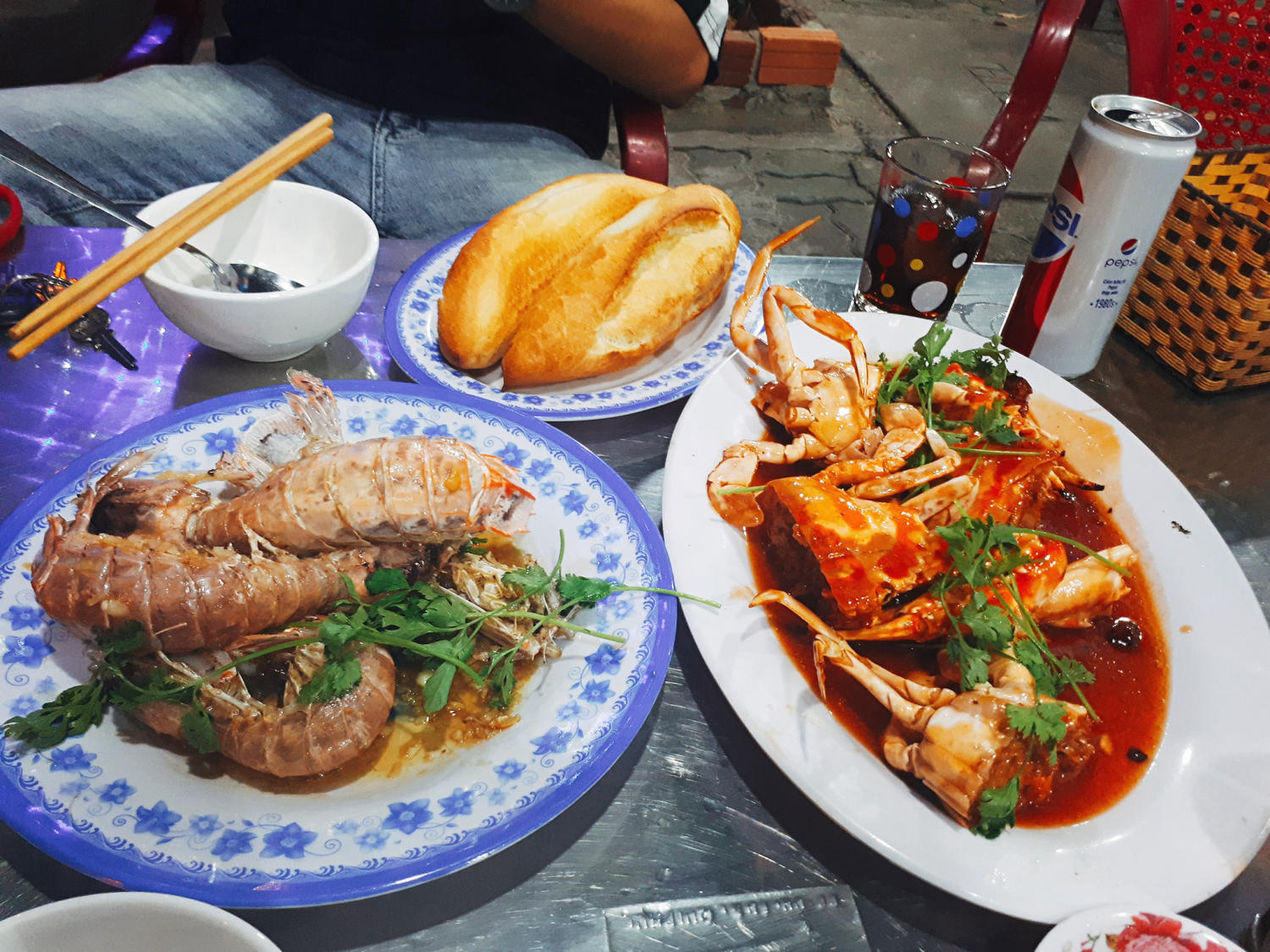 Hải sản Năm Đảnh - Quán hải sản nổi tiếng nhất Đà Nẵng có ngon như lời đồn? 3