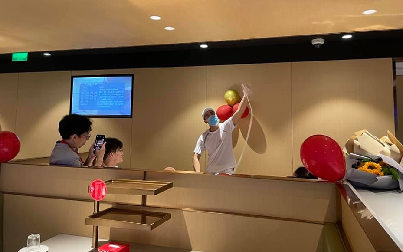 Review nhà hàng lẩu Haidilao Bình Dương AEON Mall Canary 6