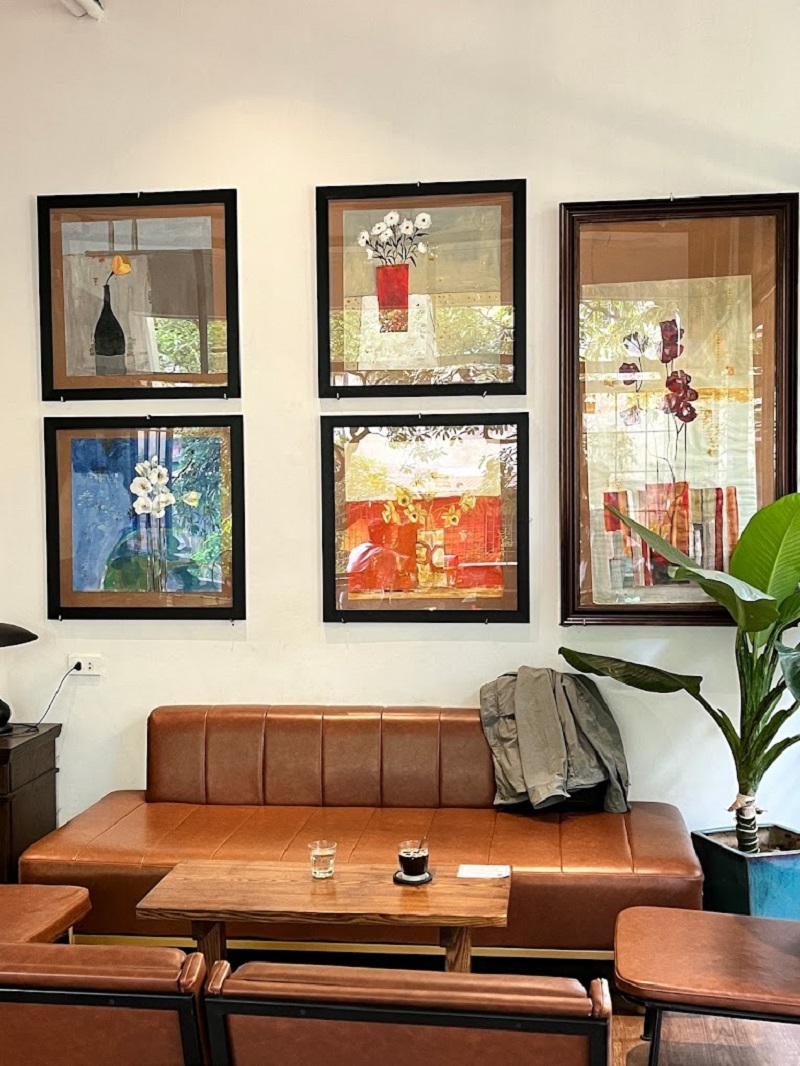 Cafe Hầm Trú Ẩn góc bình yên nép mình giữa lòng Hà Nội 10