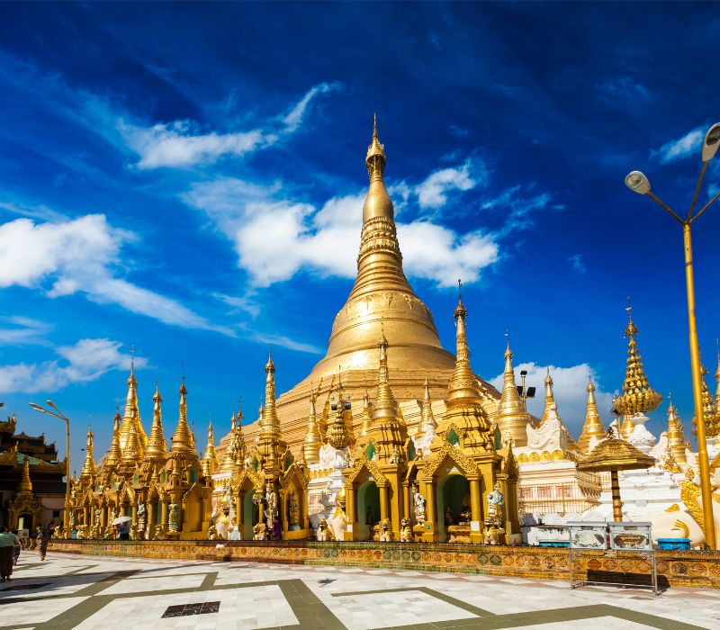 Hành trình khám phá chùa Vàng Myanmar linh thiêng bậc nhất