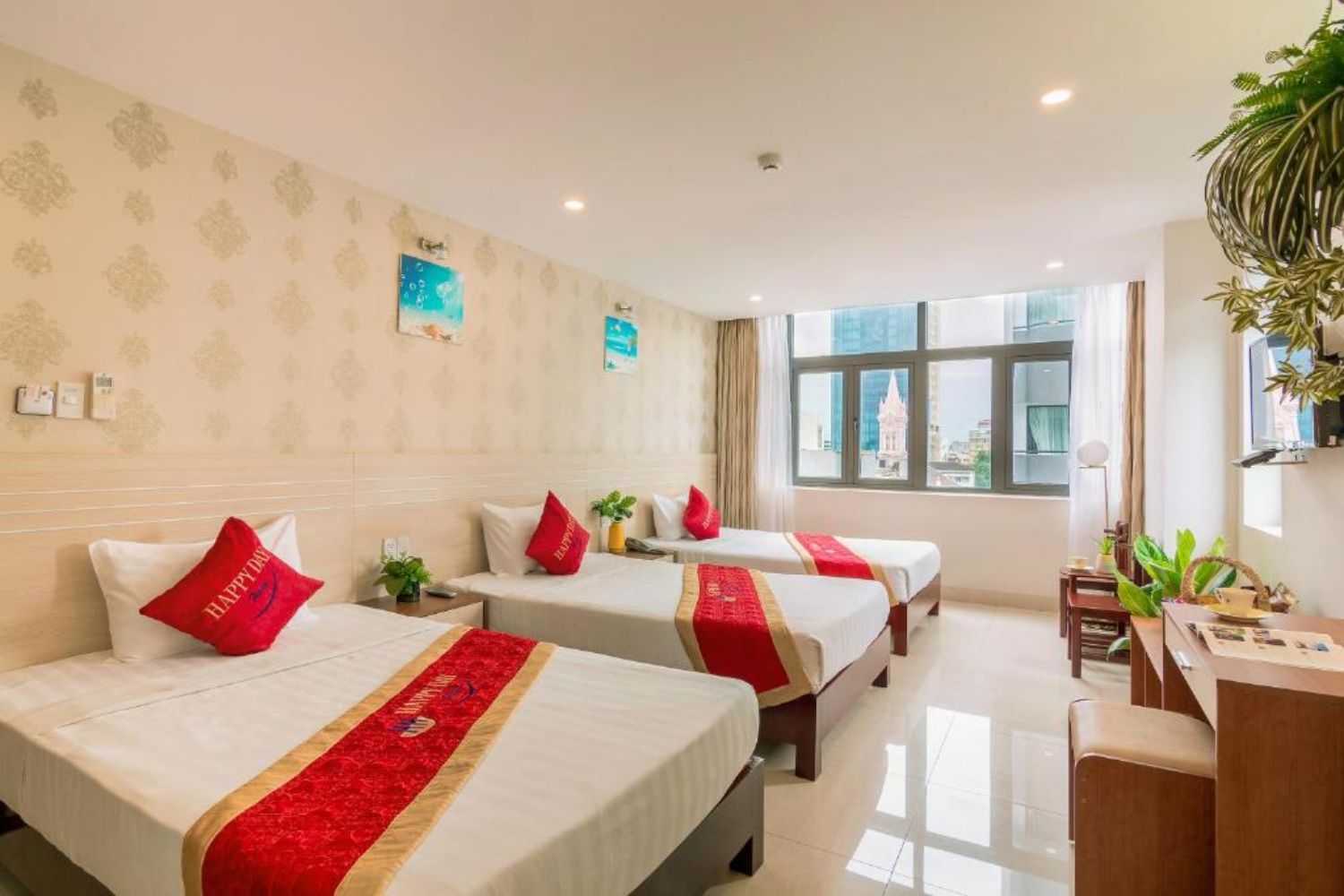 Happy Day Hotel And Spa khách sạn 2 sao gần cầu sông Hàn 10