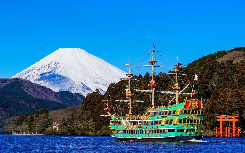 Du ngoạn hồ Ashi say đắm giữa lòng Hakone, Nhật Bản 7