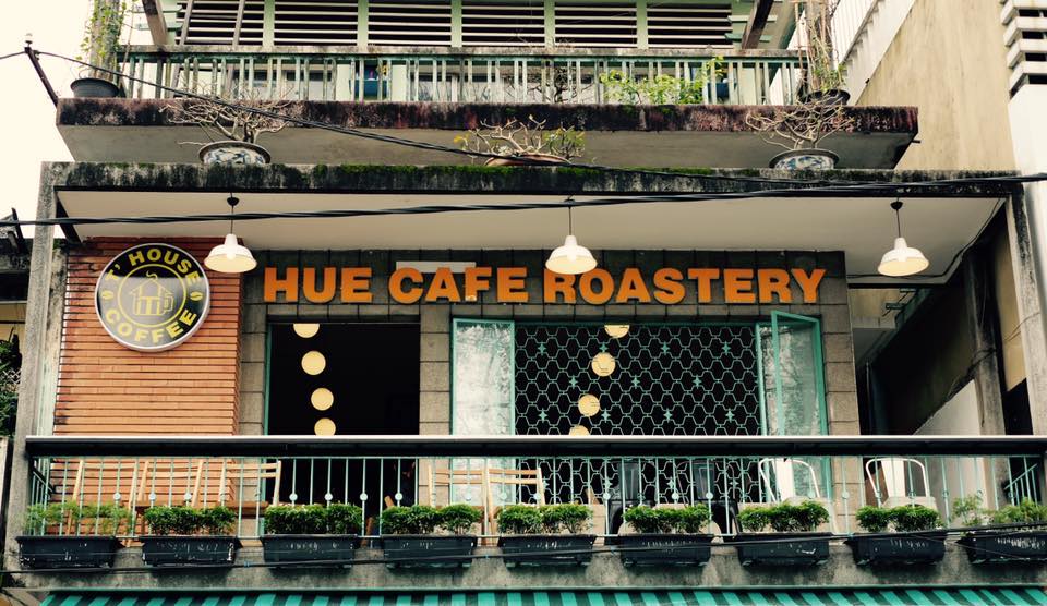 Hòa vào Hue Cafe Roastery để thưởng thức không gian âm nhạc mộc mạc tại Huế 2