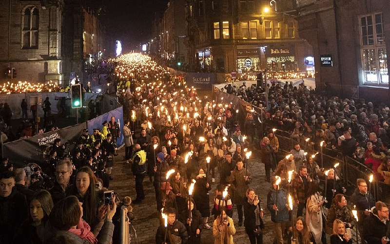 Trải nghiệm Hogmanay: Lễ hội đón năm mới của người Scotland 2