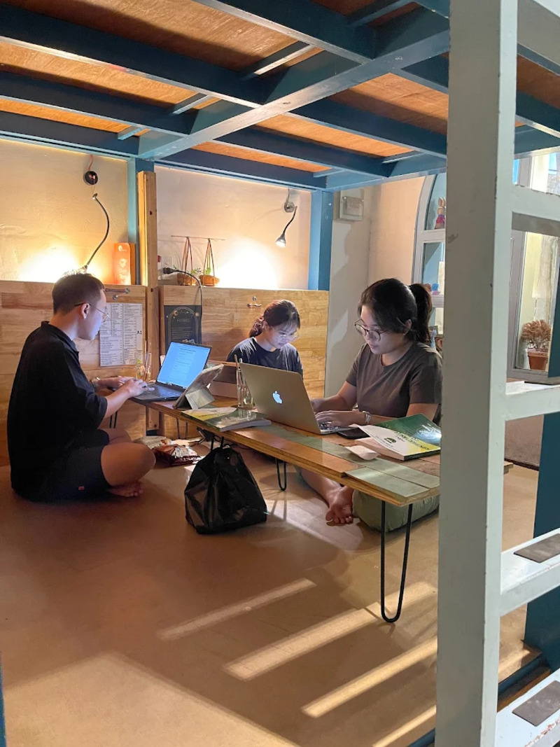 Hơi Béo Cà Phê: Quán cafe bed riêng tư giữa lòng quận 1 5