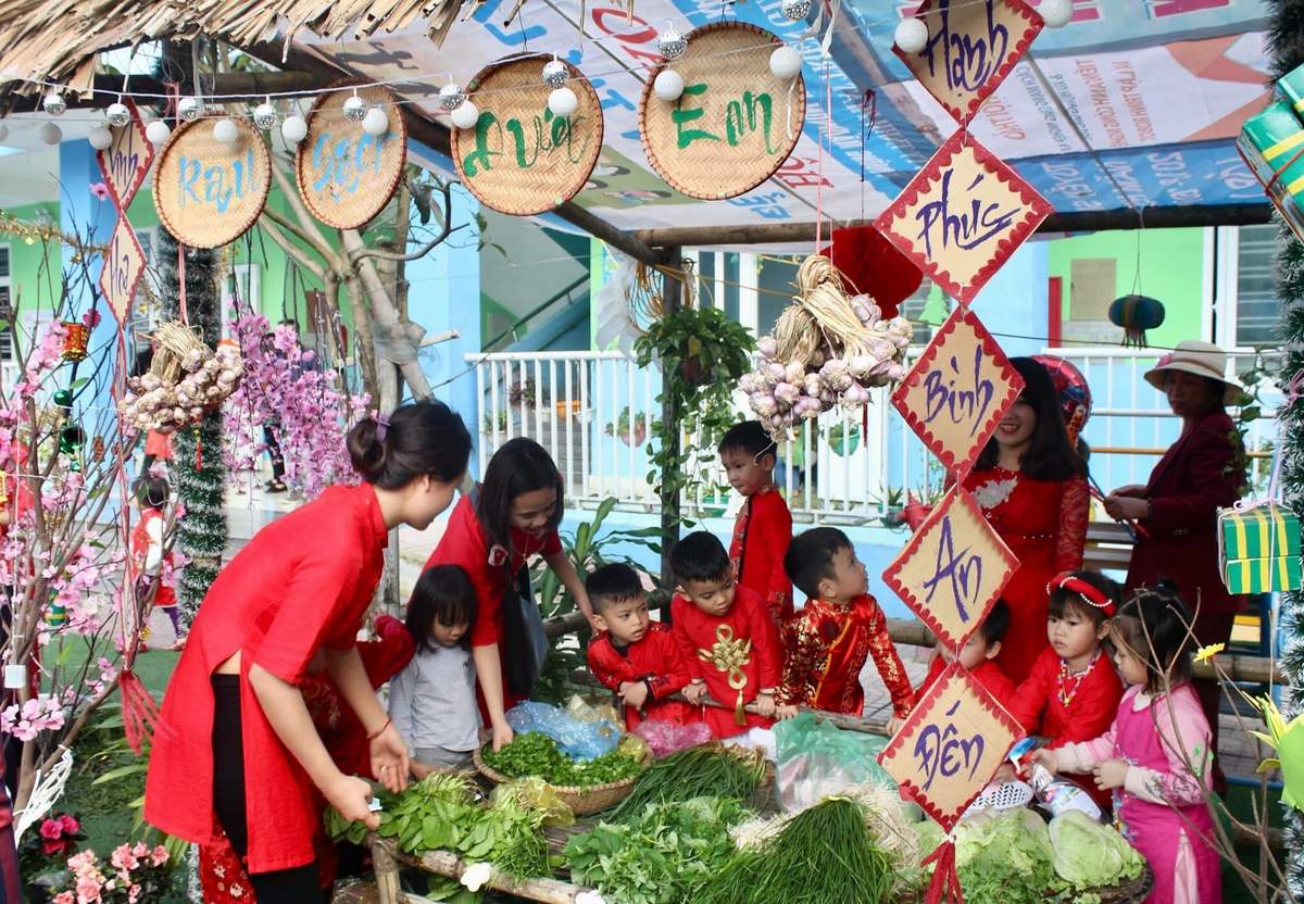 Hội chợ xuân Gia Lạc - Khám phá lễ hội đầu xuân nhộn nhịp tại thành phố cổ