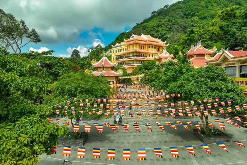 Hội Xuân Núi Bà Đen Tây Ninh, nghi thức độc đáo khi mở đầu năm mới 10