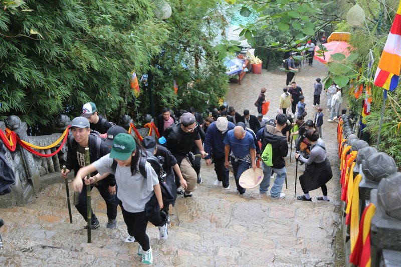 Lễ hội Yên Tử 2026: Nô nức bái nhân mong cầu một năm bình an, tốt lành 2